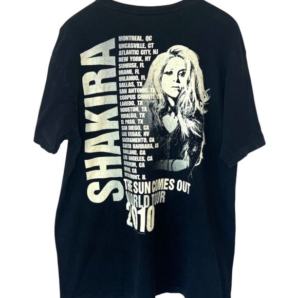 Shakira The Sun Comes Out World Tour 2010 Y2K T Shirt XL - Picture 3 of 5